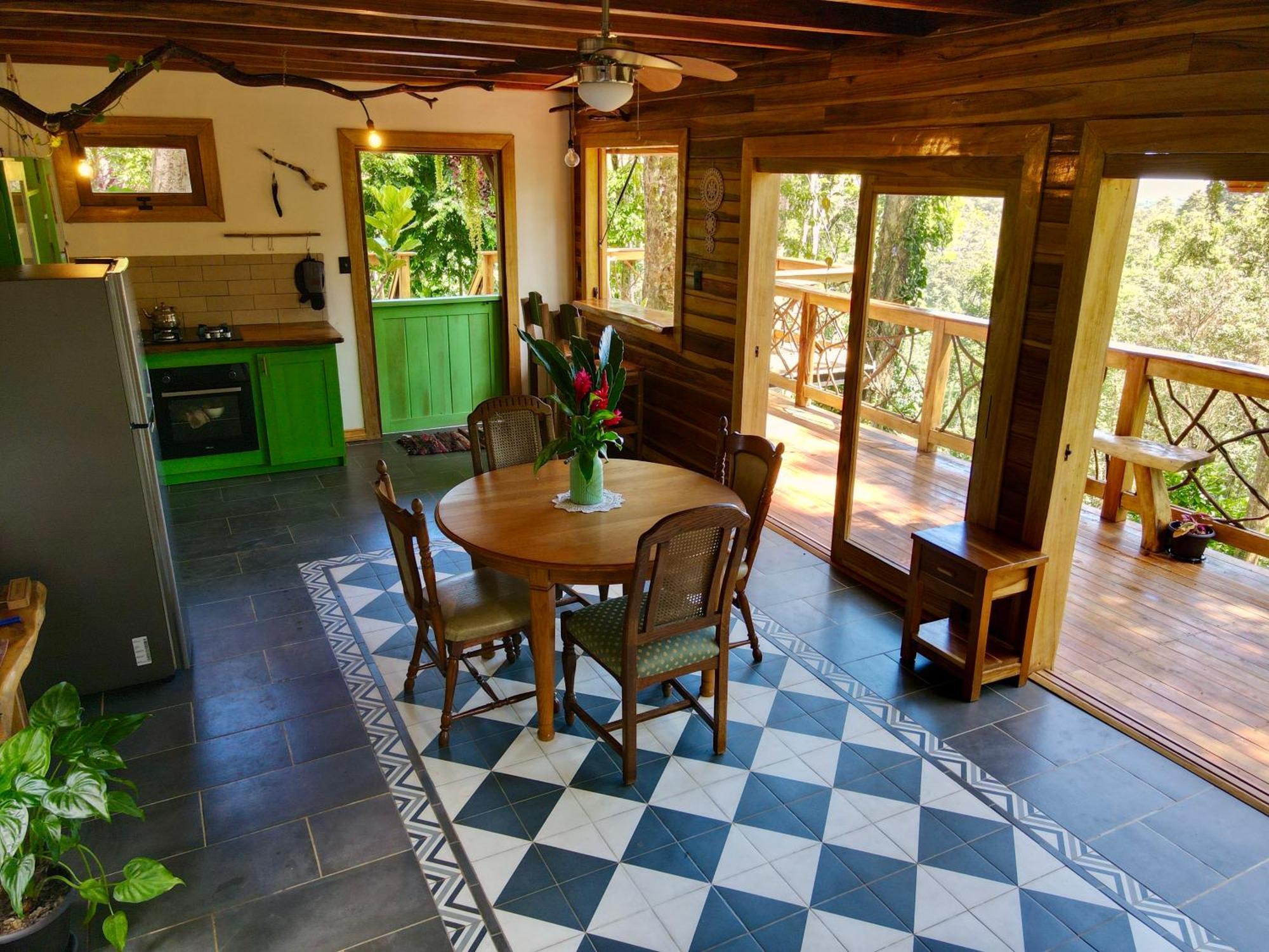 Jungle Spirit Treehouse Villa Cahuita Exteriör bild