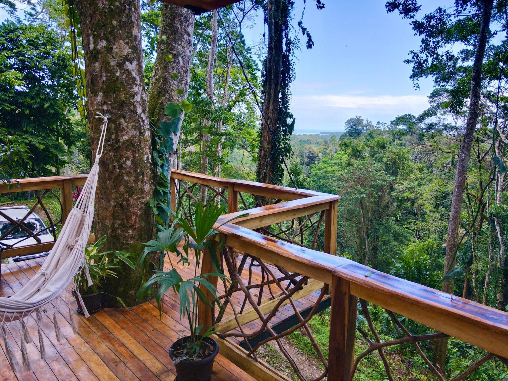 Jungle Spirit Treehouse Villa Cahuita Exteriör bild